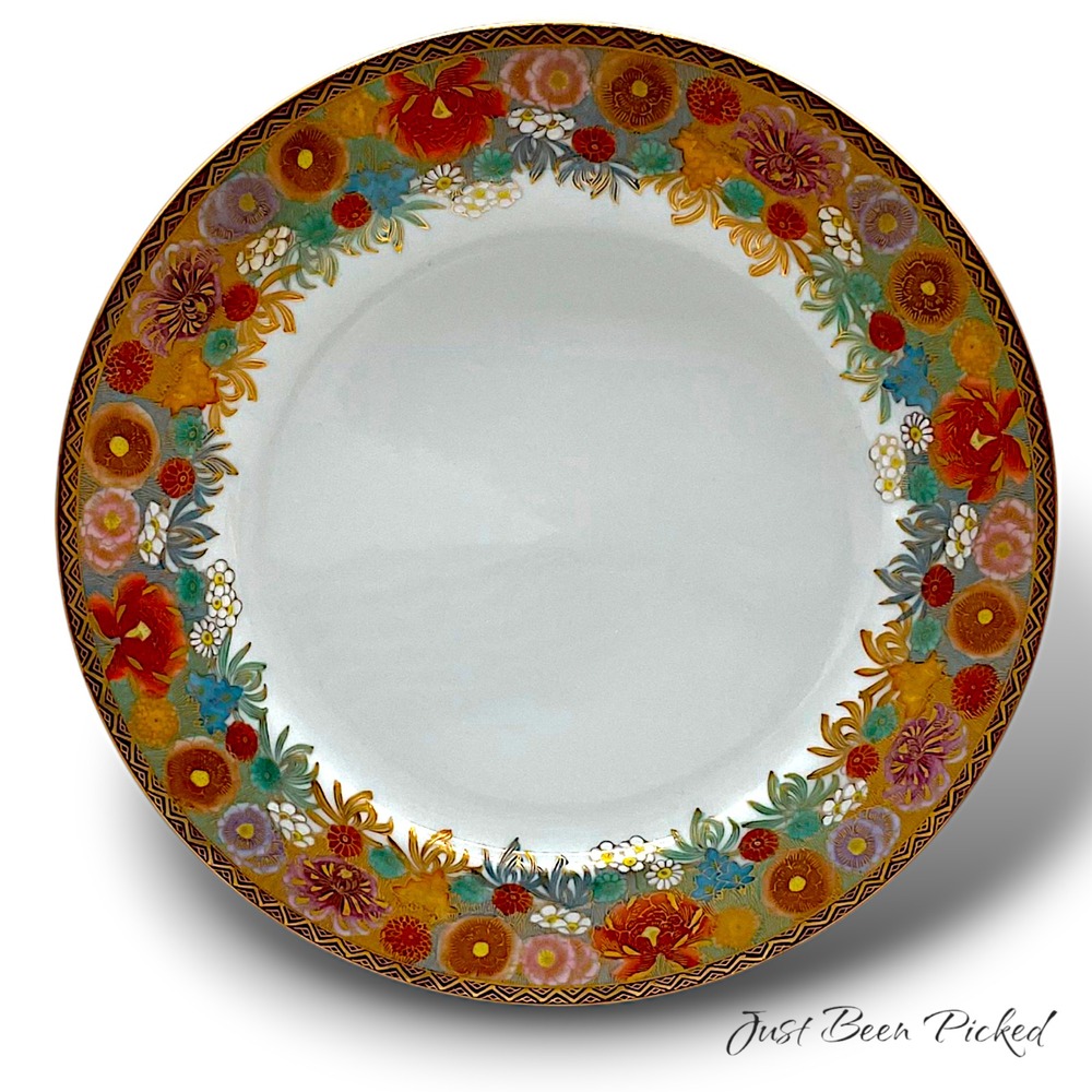 Kutani Porcelain Floral Dinner Plate 10 Inch Hand Painted Gold Gilt Imari